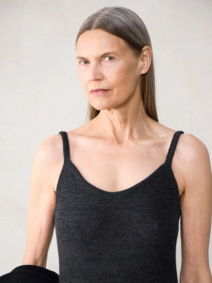 Emerson Dress / DIY 2507 / No.2 / Single Pattern by Sandnes Garn