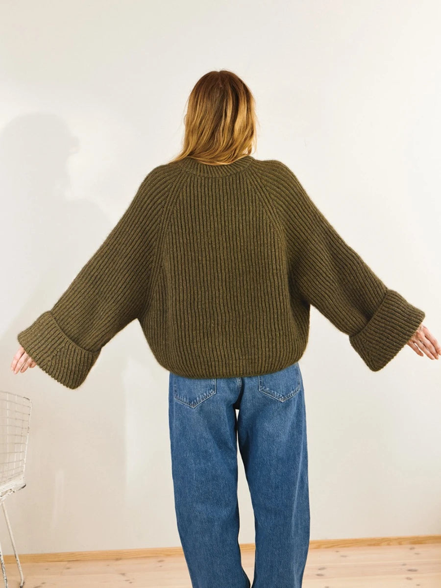 Penny Cardigan / DIY Collection 2409 / No. 3 / Single Pattern by Sandnes Garn