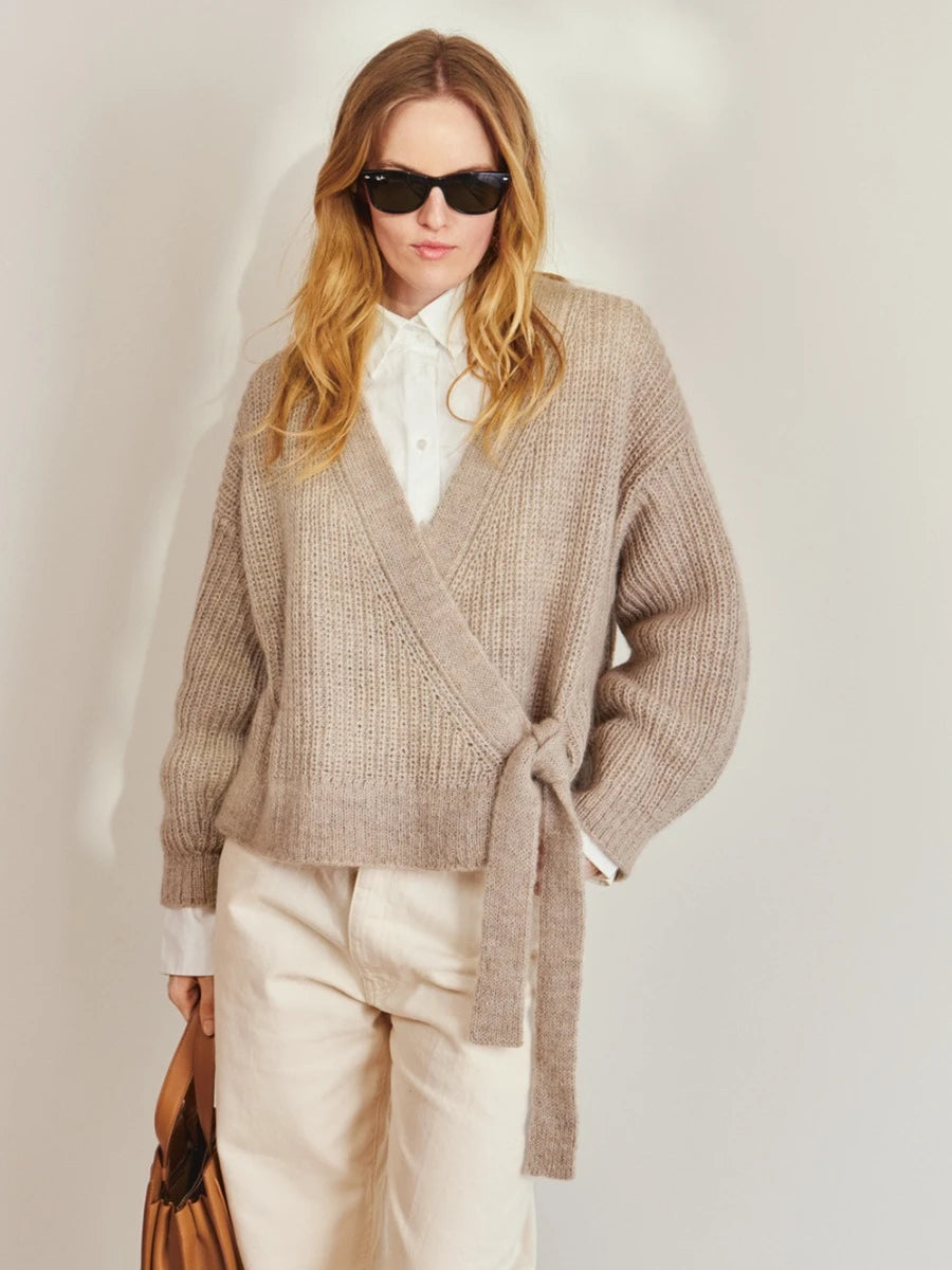 Lumen Cardigan / DIY Collection 2409 / No. 4 / Single Pattern by Sandnes Garn
