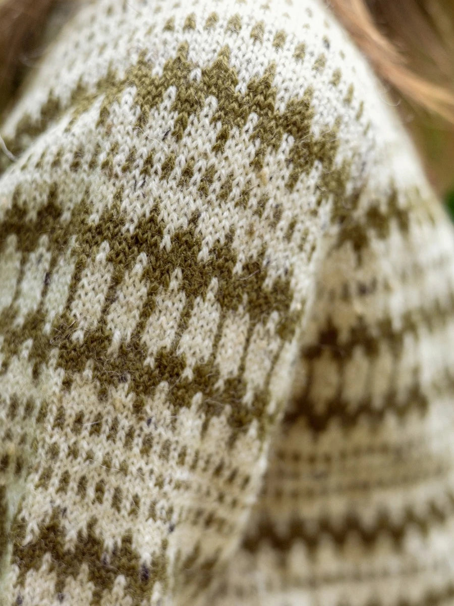 Kleiva Cardigan / Norwegian Icons Collection 2410 / No. 8 / Single Pattern by Sandnes Garn