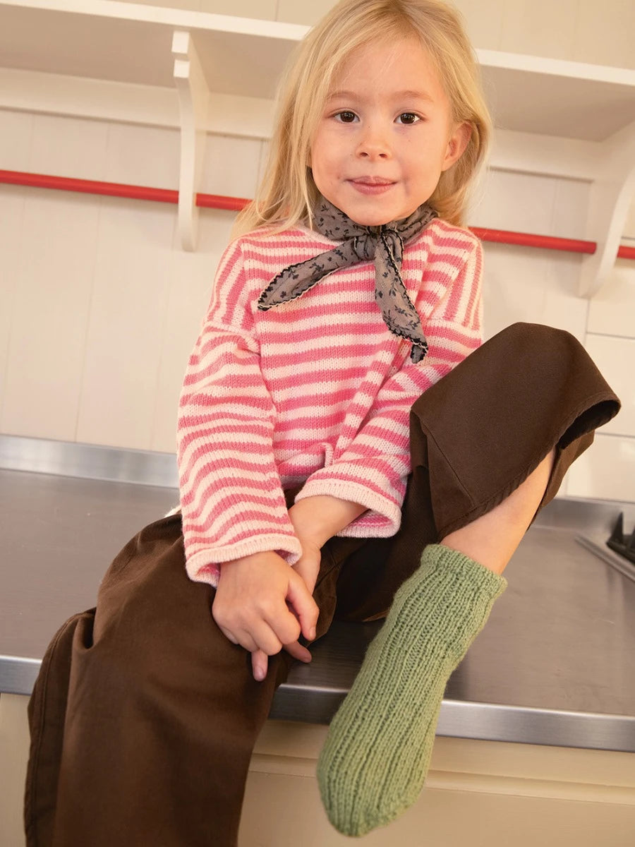 Pascal Sweater Junior / Soft Knit for Kids 2501 / No. 2 / Single Pattern by Sandnes Garn