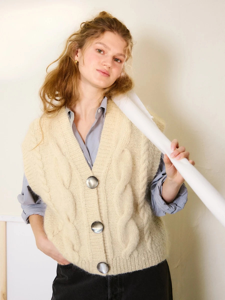 Harper Vest / DIY 2502 / No.5 / Single Pattern by Sandnes Garn