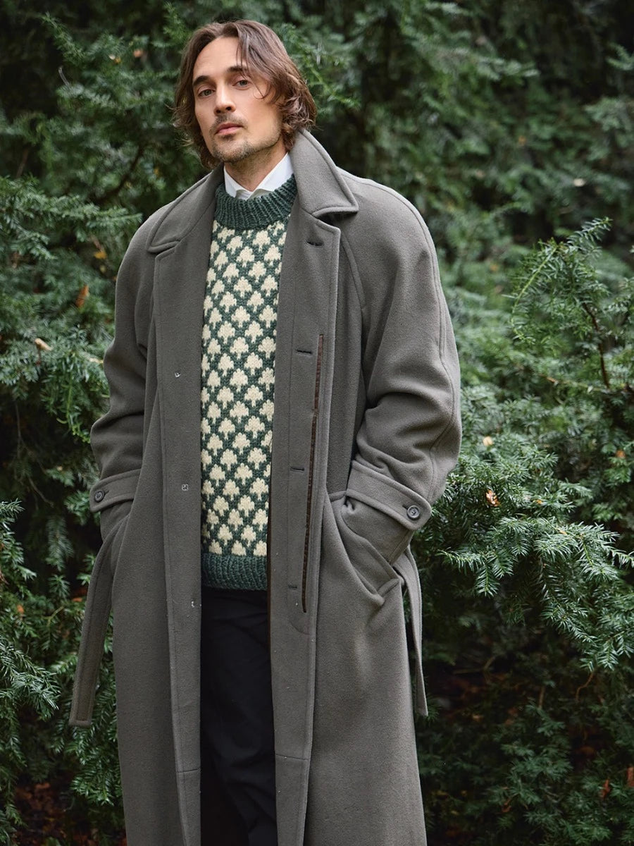 Christmas Tree Sweater Man / Collection 2511 / No. 3 / Single Pattern by Sandnes Garn