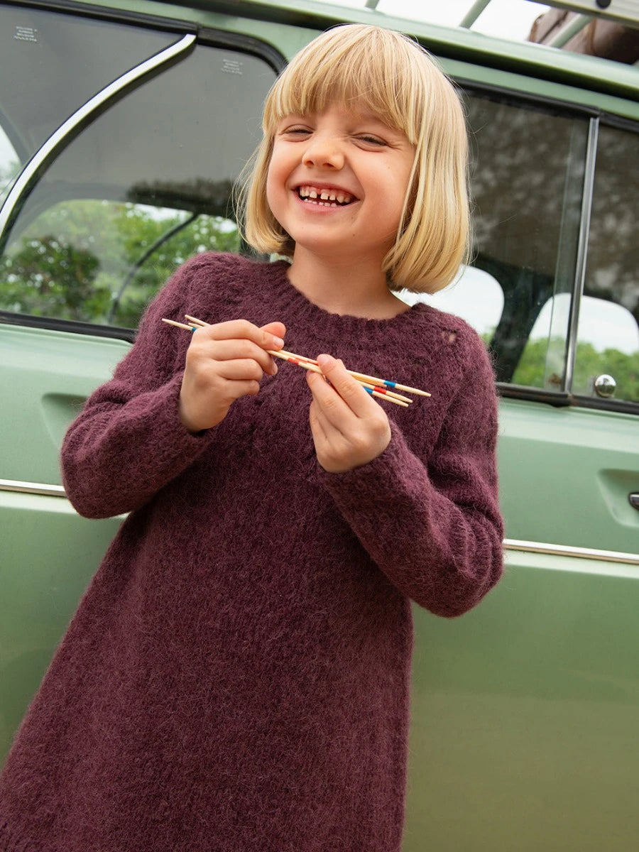 Sweet Pea Dress Junior / 2506 Soft Knits for Kids / No.8 / Single Pattern by Sandnes Garn