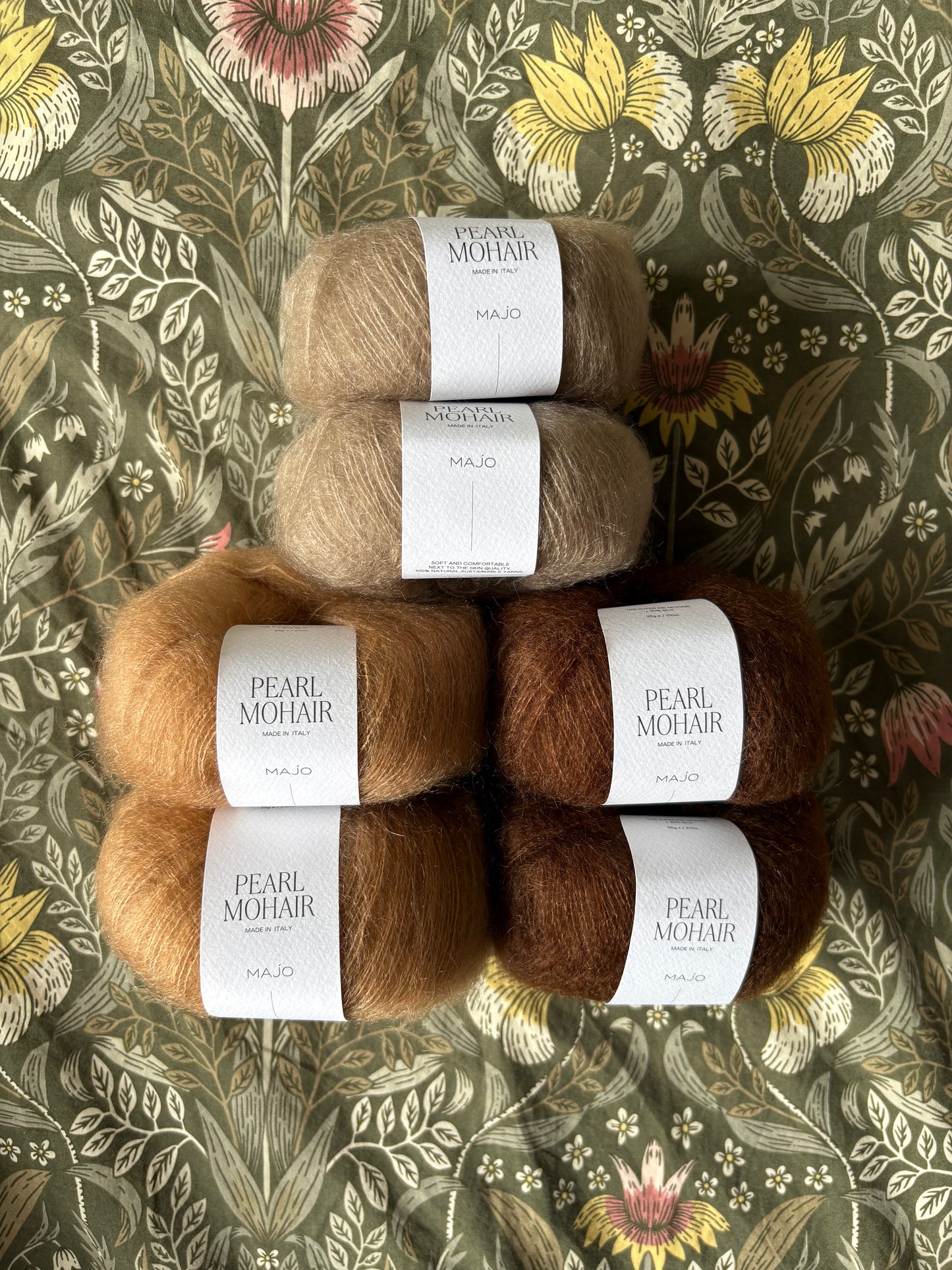 AURORE SCARF Knit Kit by MAJO Garn