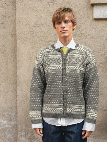 Setesdal Men's Cardigan / Norwegian Icons Adult 2510 / No. 7 / Single Pattern by Sandnes Garn