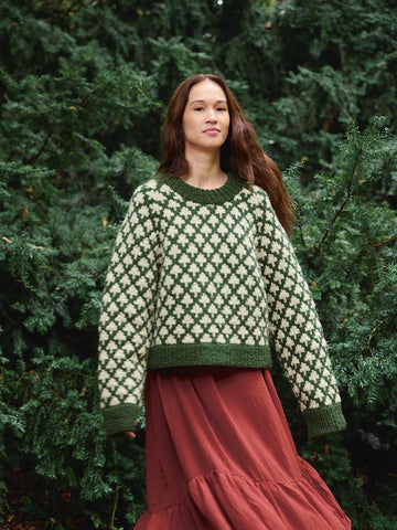 Christmas Tree Sweater / Collection 2511 / No. 2 / Single Pattern by Sandnes Garn