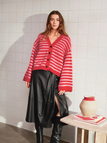 Hilton Cardigan / DIY Collection 2403 / No. 5 / Single Pattern by Sandnes Garn