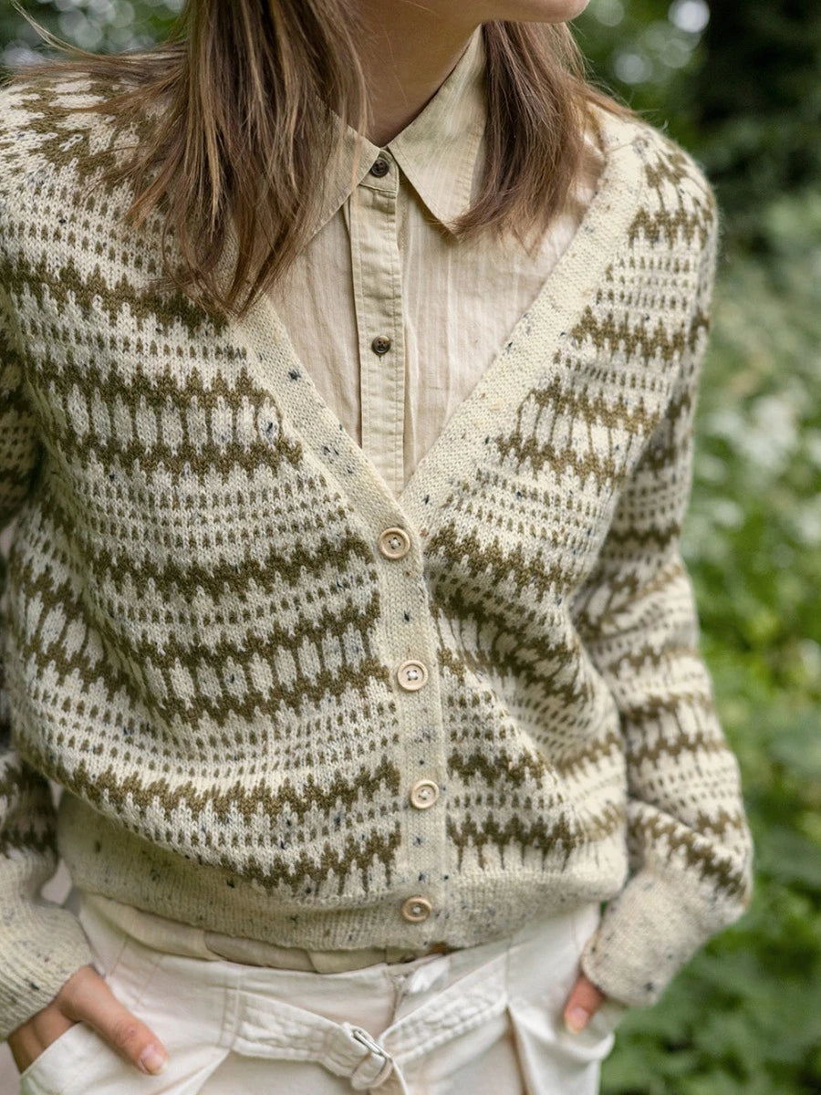 Kleiva Cardigan / Norwegian Icons Collection 2410 / No. 8 / Single Pattern by Sandnes Garn