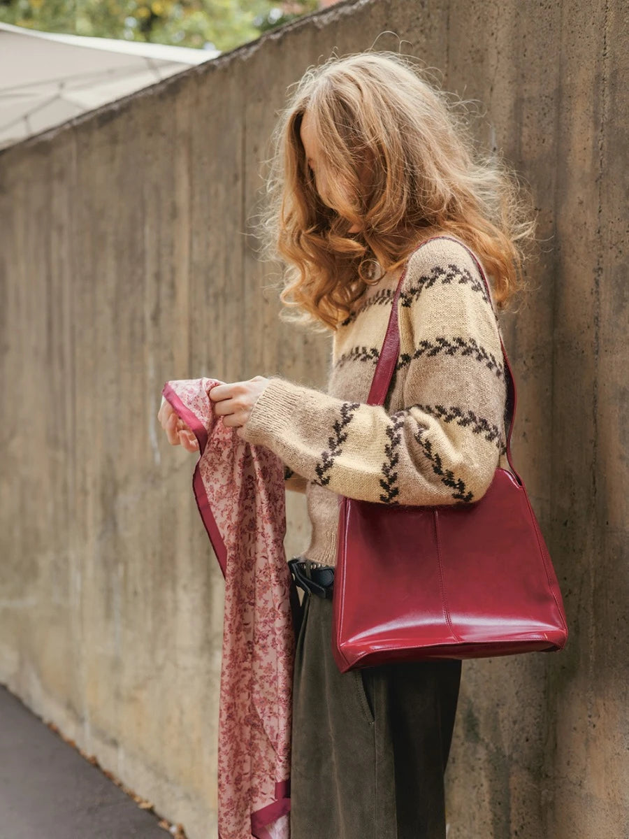 Astrid Women's Sweater / Norwegian Icons Adult 2510 / No. 5 / Single Pattern by Sandnes Garn