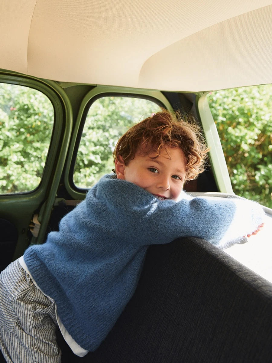 Tiro Sweater Junior / 2506 Soft Knits for Kids / No.4 / Single Pattern by Sandnes Garn