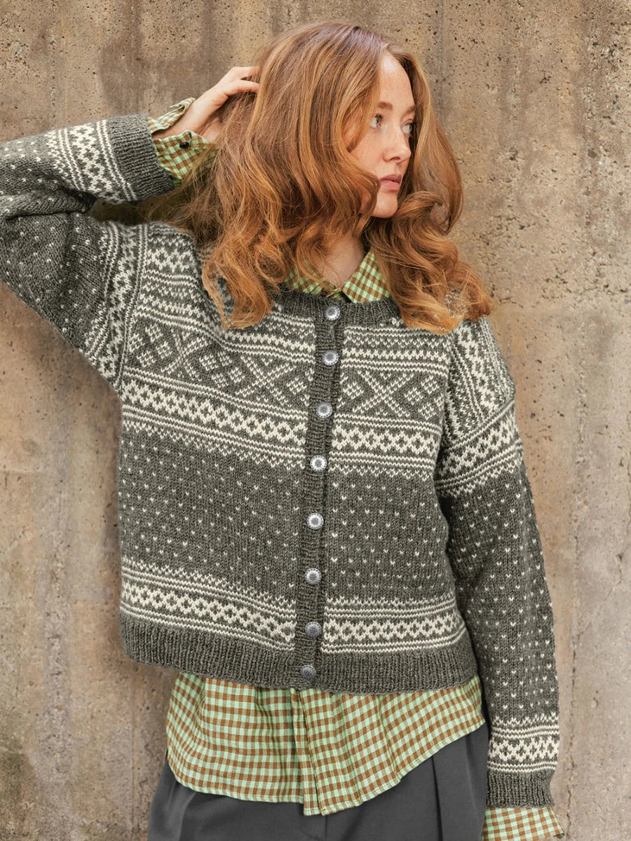 Setesdal Women's Cardigan / Norwegian Icons Adult 2510 / No. 6 / Single Pattern by Sandnes Garn