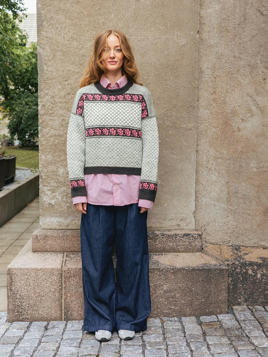 Blome Sweater / Norwegian Icons Adult 2510 / No. 1 / Single Pattern by Sandnes Garn