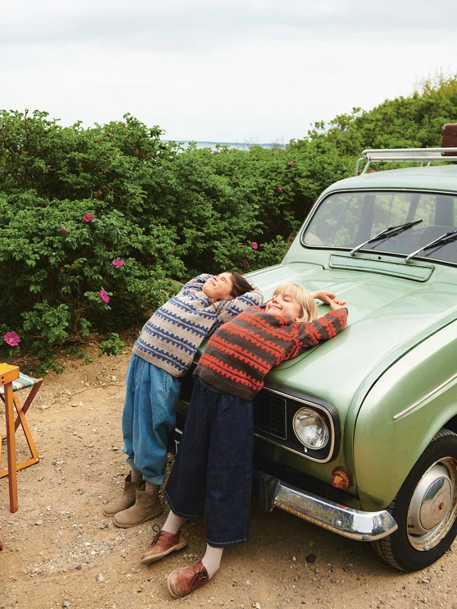 Ridge Sweater Junior / 2506 Soft Knits for Kids / No.2 / Single Pattern by Sandnes Garn