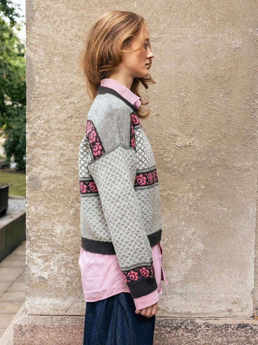 Blome Sweater / Norwegian Icons Adult 2510 / No. 1 / Single Pattern by Sandnes Garn