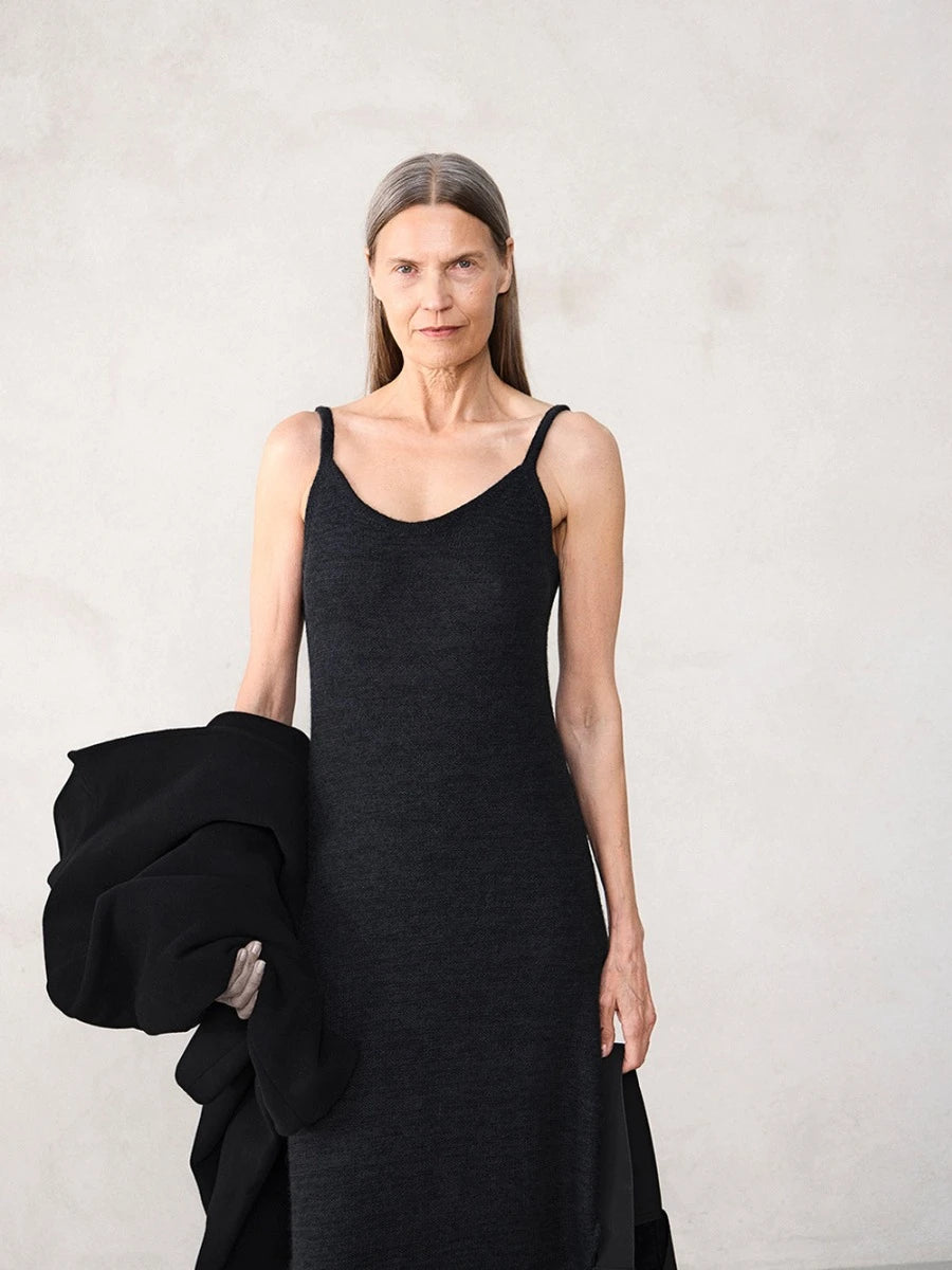 Emerson Dress / DIY 2507 / No.2 / Single Pattern by Sandnes Garn