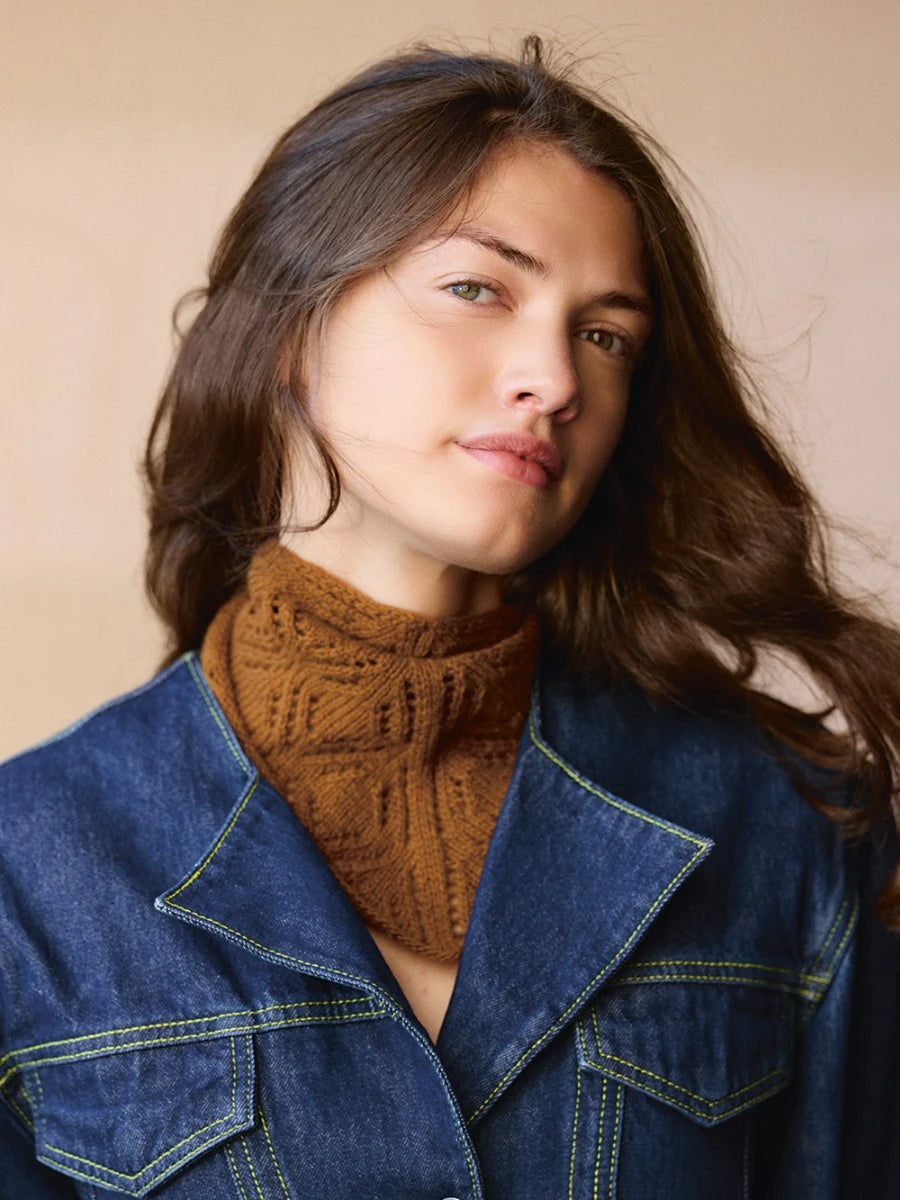 Agnes Head Scarf / Cashmere 2508 / No. 4 / Single Pattern by Sandnes Garn