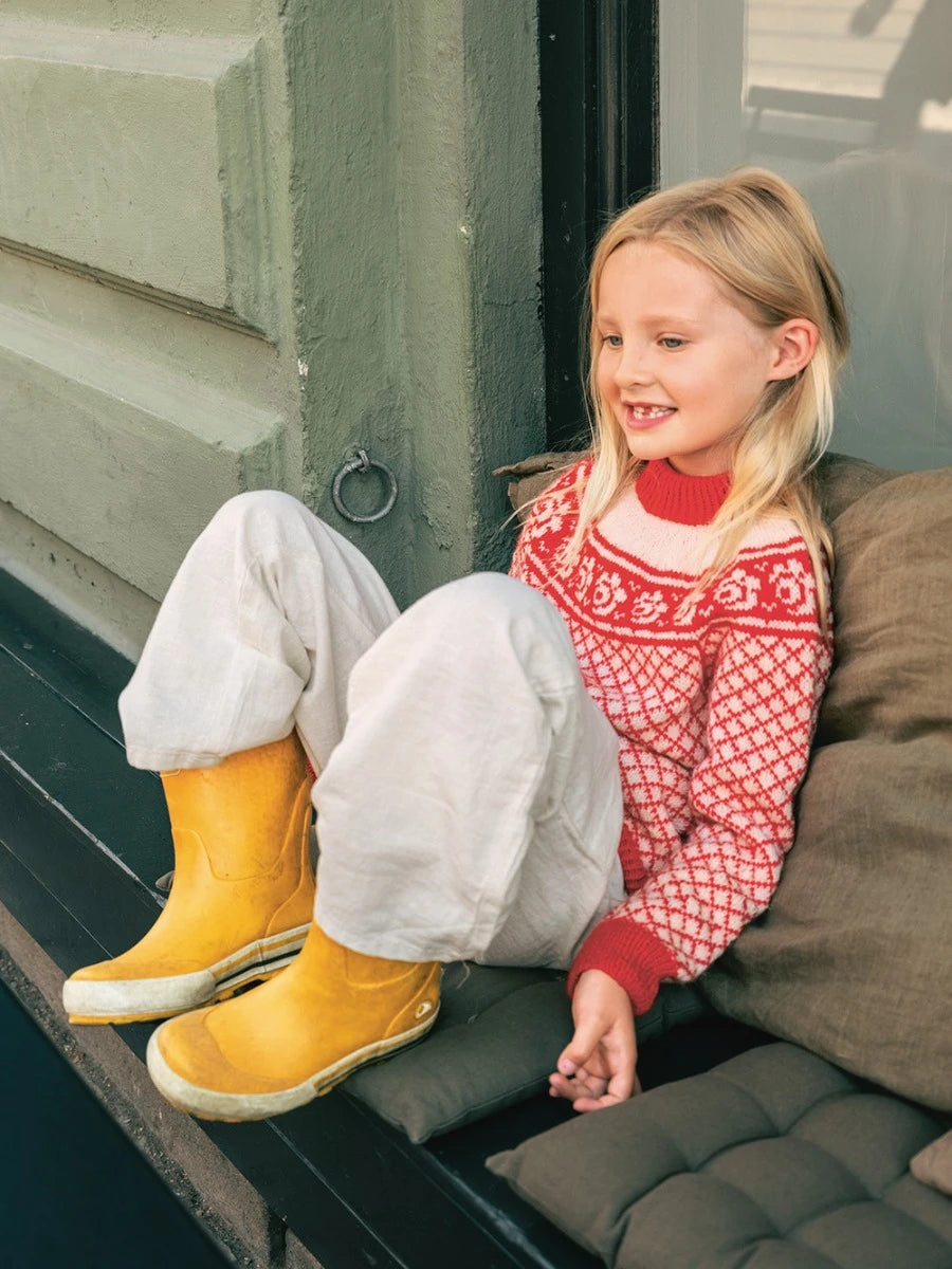 Blome Junior / Norwegian Icons Junior 2509 / No. 1 / Single Pattern by Sandnes Garn