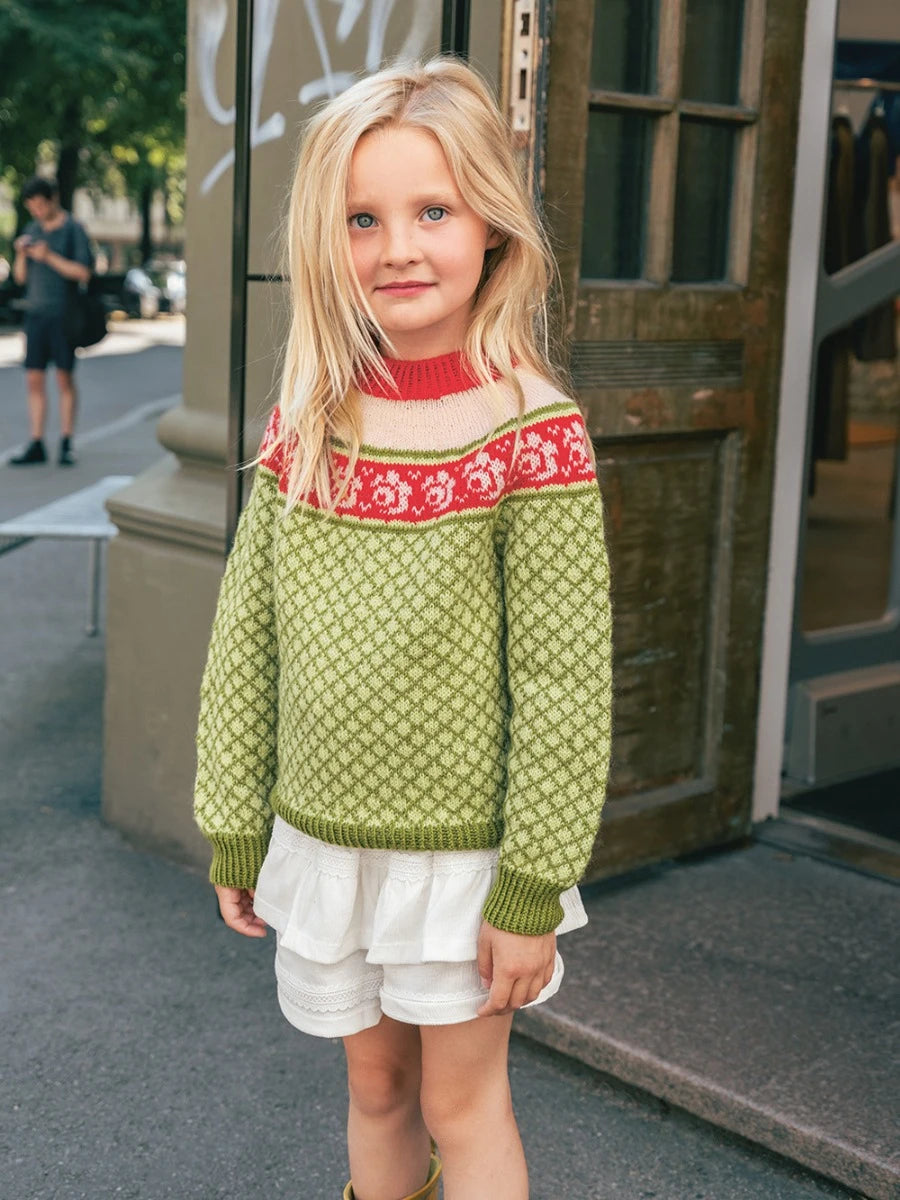 Blome Sweater Junior / Norwegian Icons Junior 2509 / No. 5 / Single Pattern by Sandnes Garn
