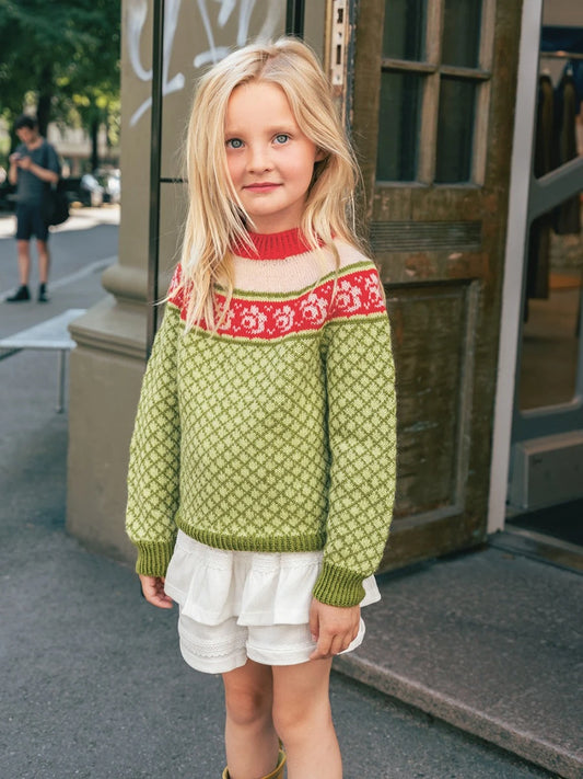 Blome Sweater Junior / Norwegian Icons Junior 2509 / No. 5 / Single Pattern by Sandnes Garn