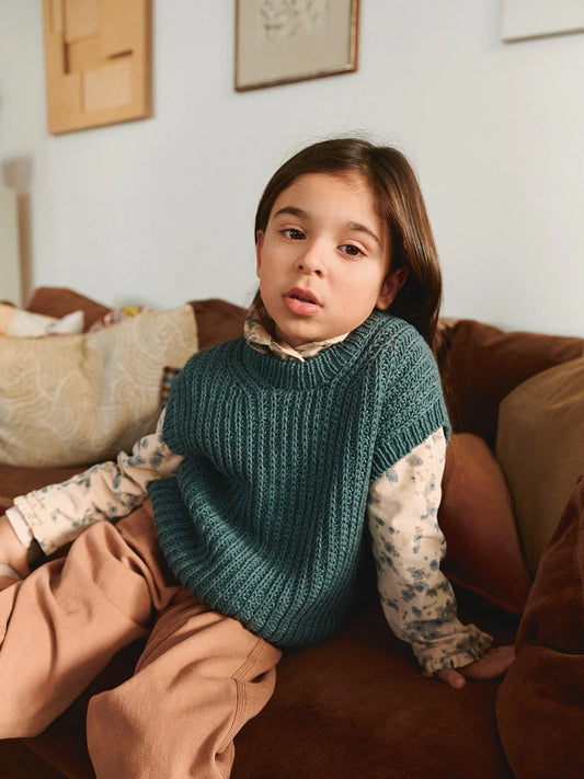 Loui Slipover Junior / 2601 Soft Knits for Kids / No. 4 / Single Pattern by Sandnes Garn - Must be purchased Sandnes Garn Yarn