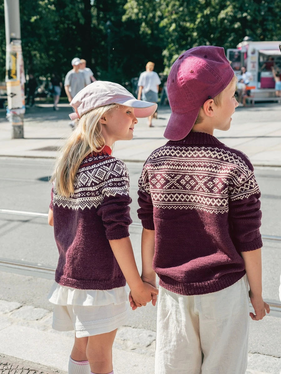 Setesdal Sweater Junior / Norwegian Icons Junior 2509 / No. 4 / Single Pattern by Sandnes Garn