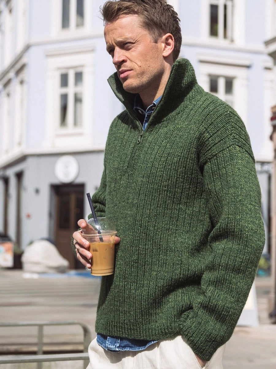 Tarjei sweater / Tarjei Bø 25_4 / Single Pattern by Sandnes Garn